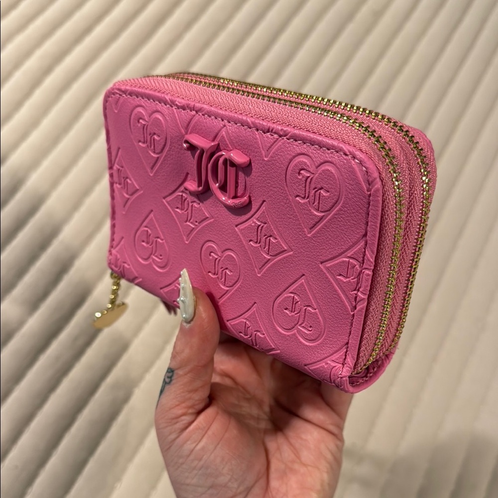 Juicy Couture Pink Embossed Wallet - Picture 8 of 9